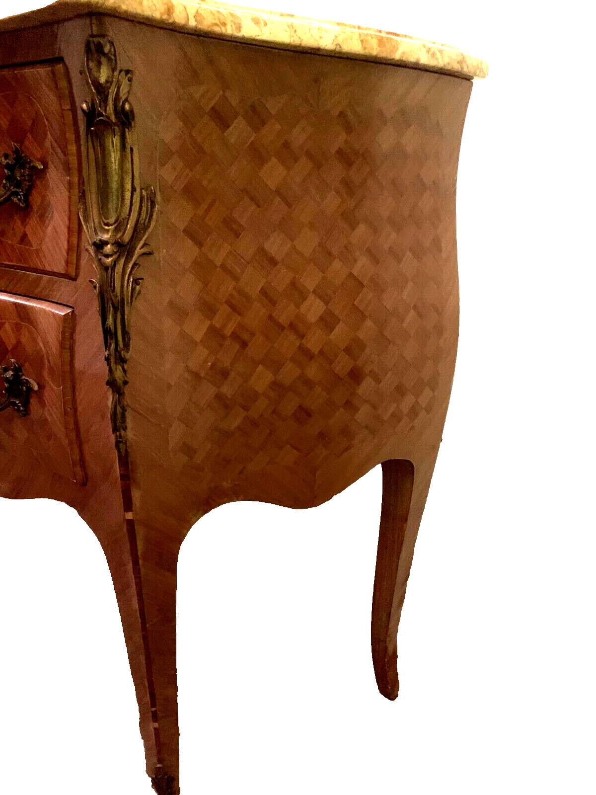 Curved Louis XV style chest of drawers 20th century marble top