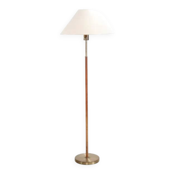 Paavo Tynell style floor lamp in brass and leather with linen shade
