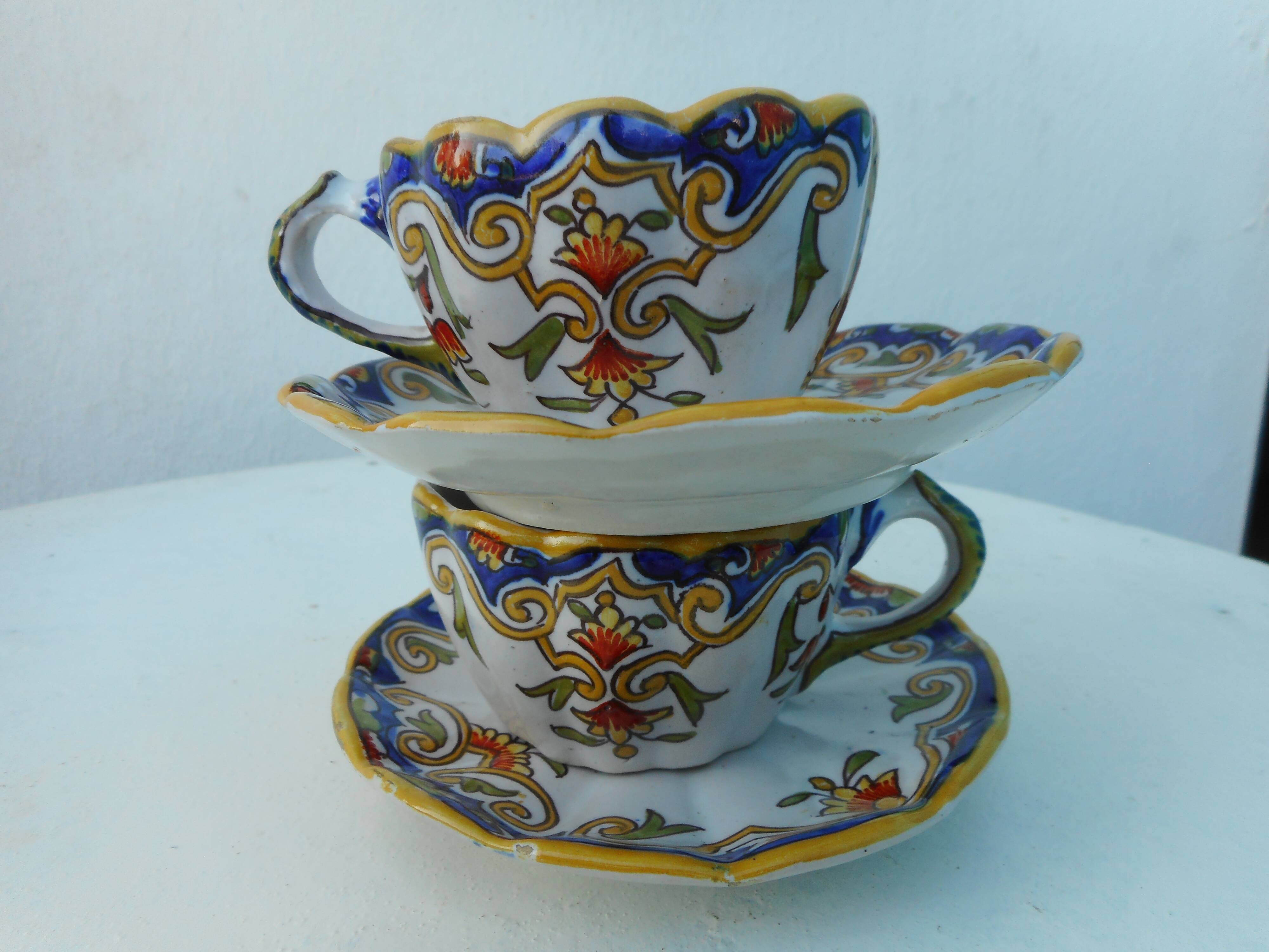 Two cups of earthenware "Rouen"