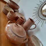 Sandstone soup service, 6 hollow plates and soup