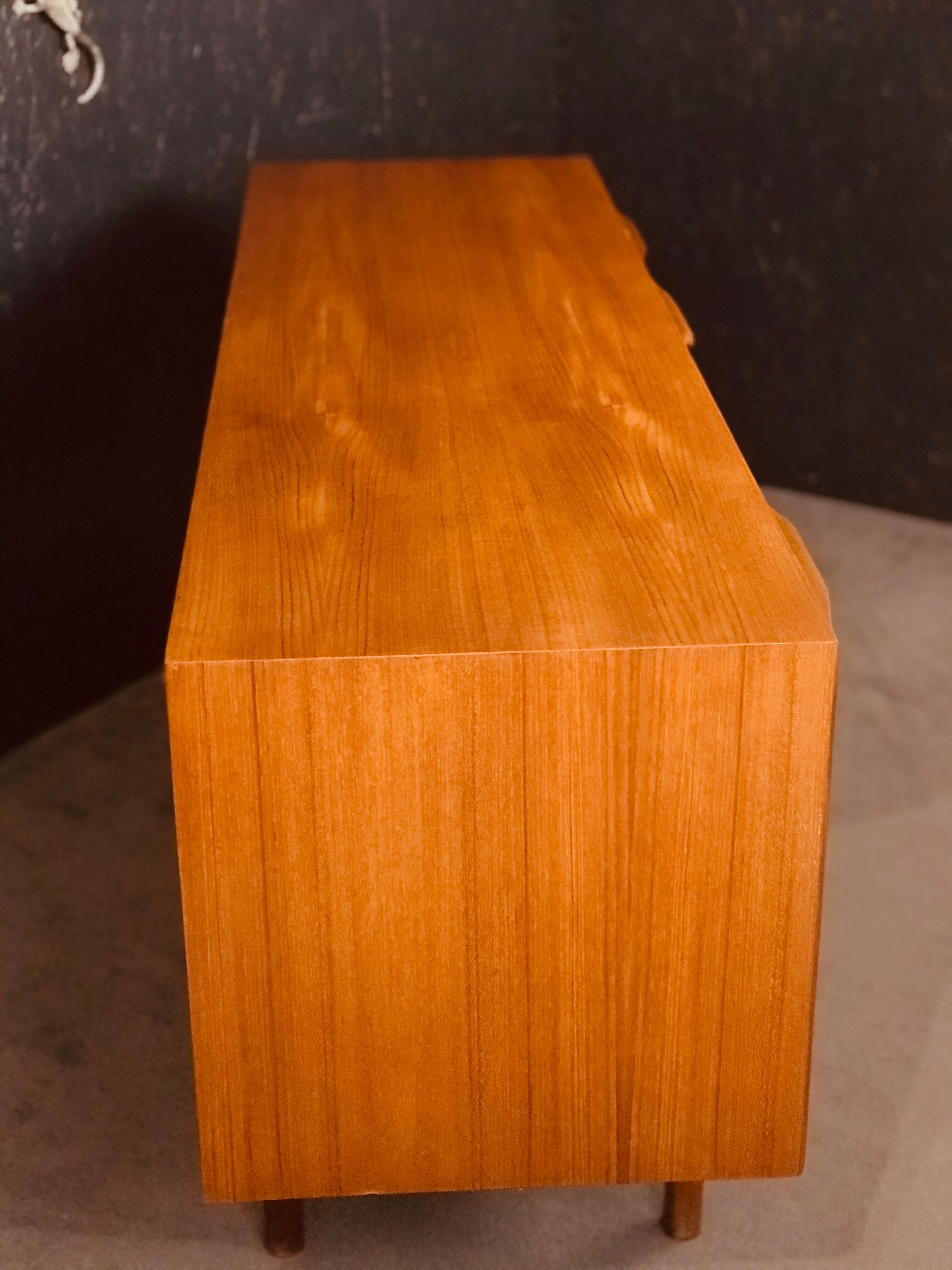 Sideboard by Tom Robertson For Mcintosh, 1960