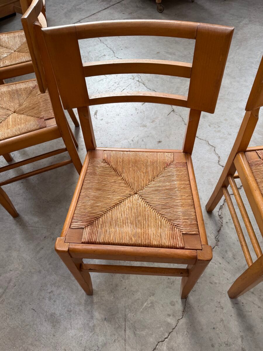 Suite de 4 chaises Pierre Cruege