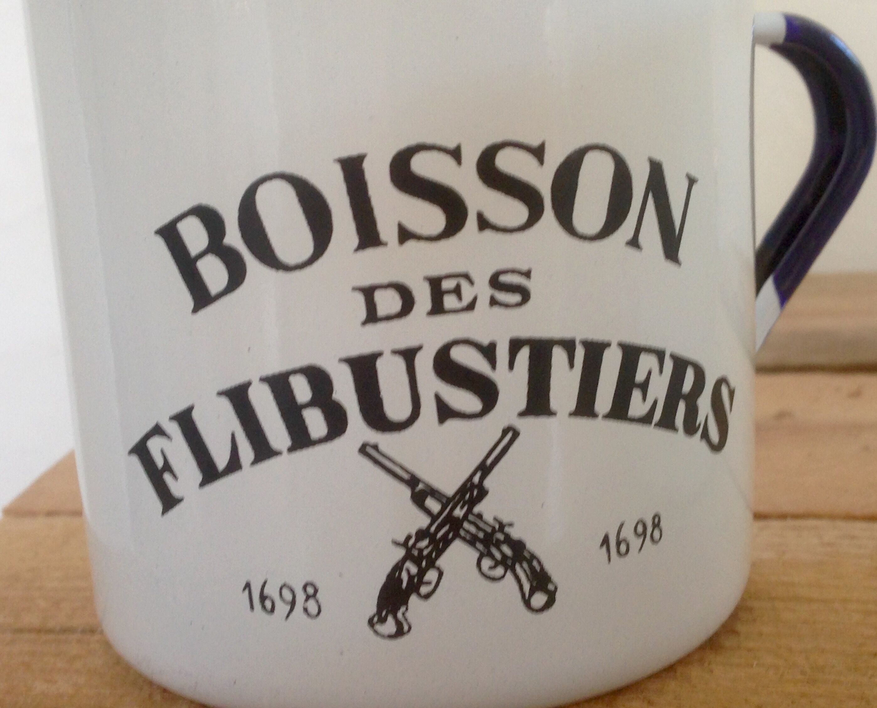 Set of 2 mugs metal enamelled 50s