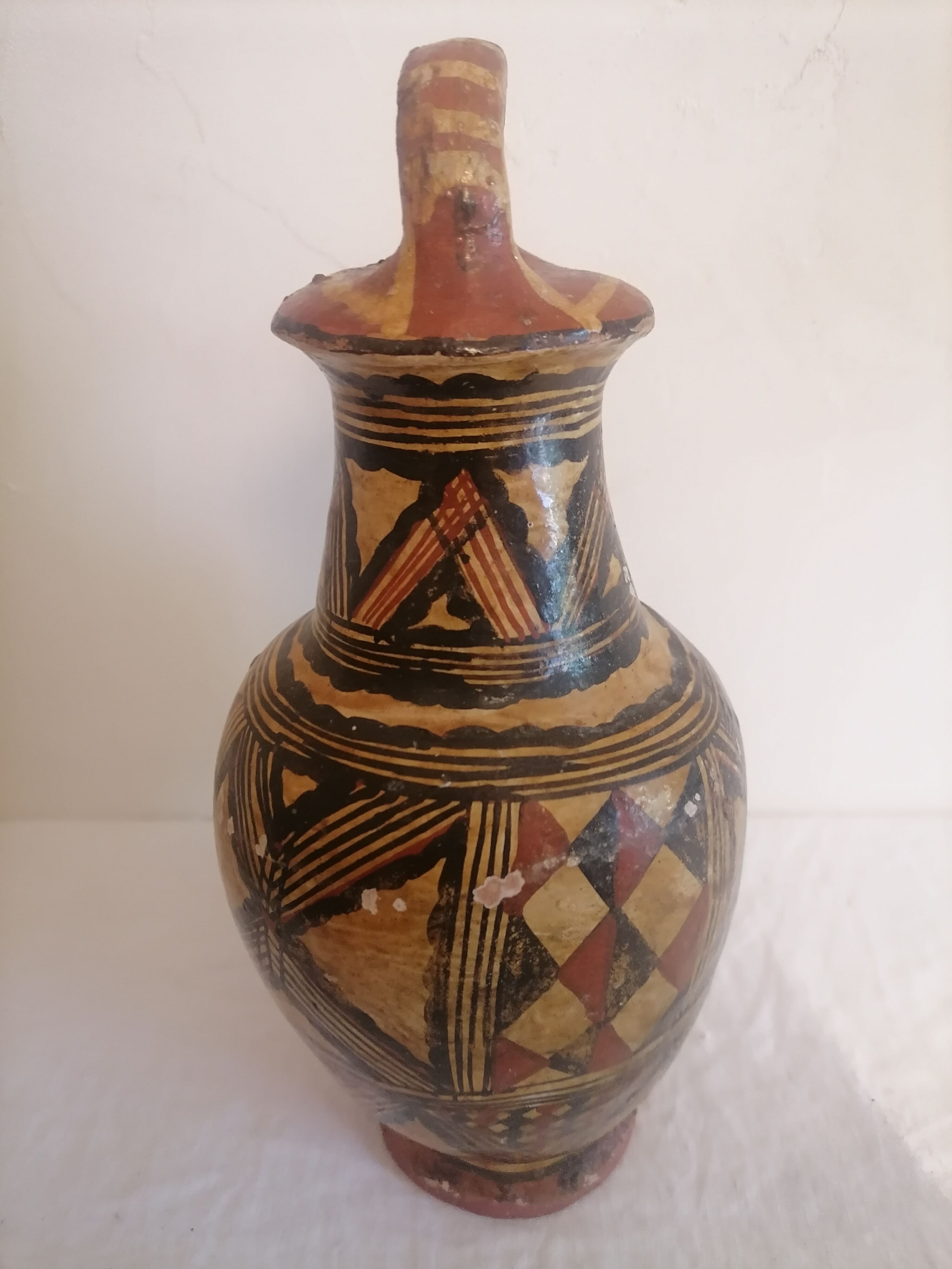 Old bottle, Kabyle pottery