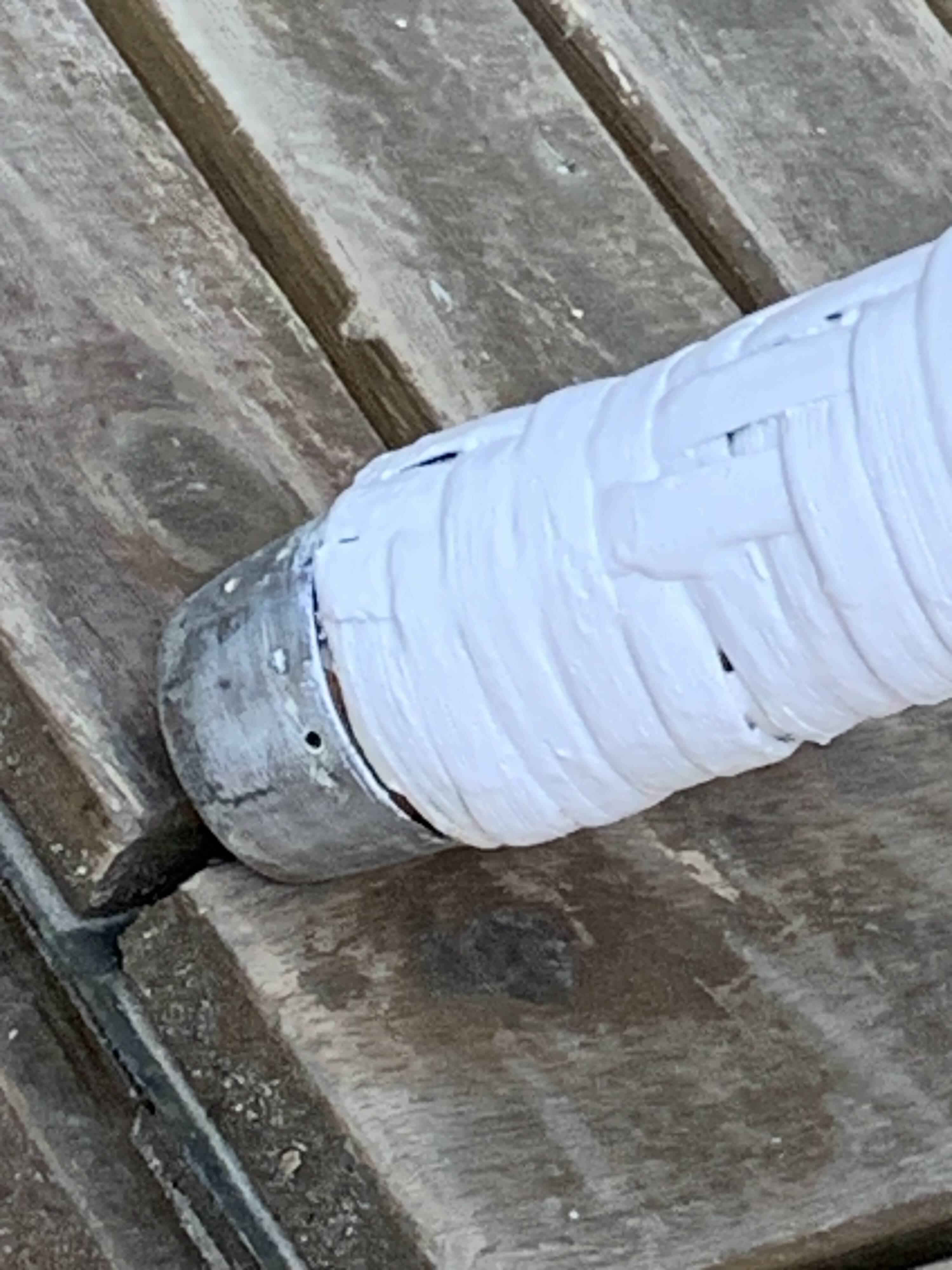 Peacock white rattan side table 1970