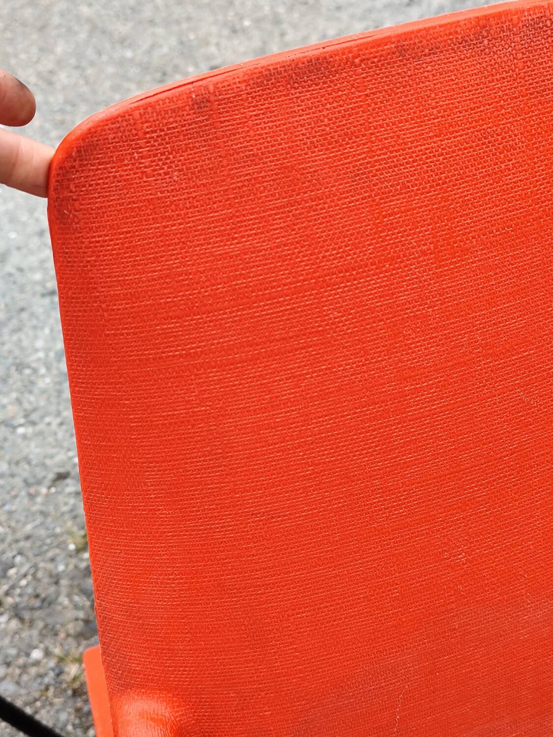 Pair of Fantasia Grosfillex shell chairs