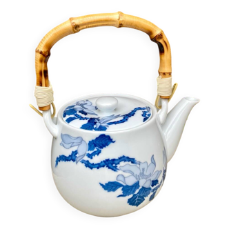 Chinese earthenware teapot