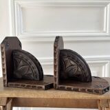 Paire de serre-livres bois sculpté