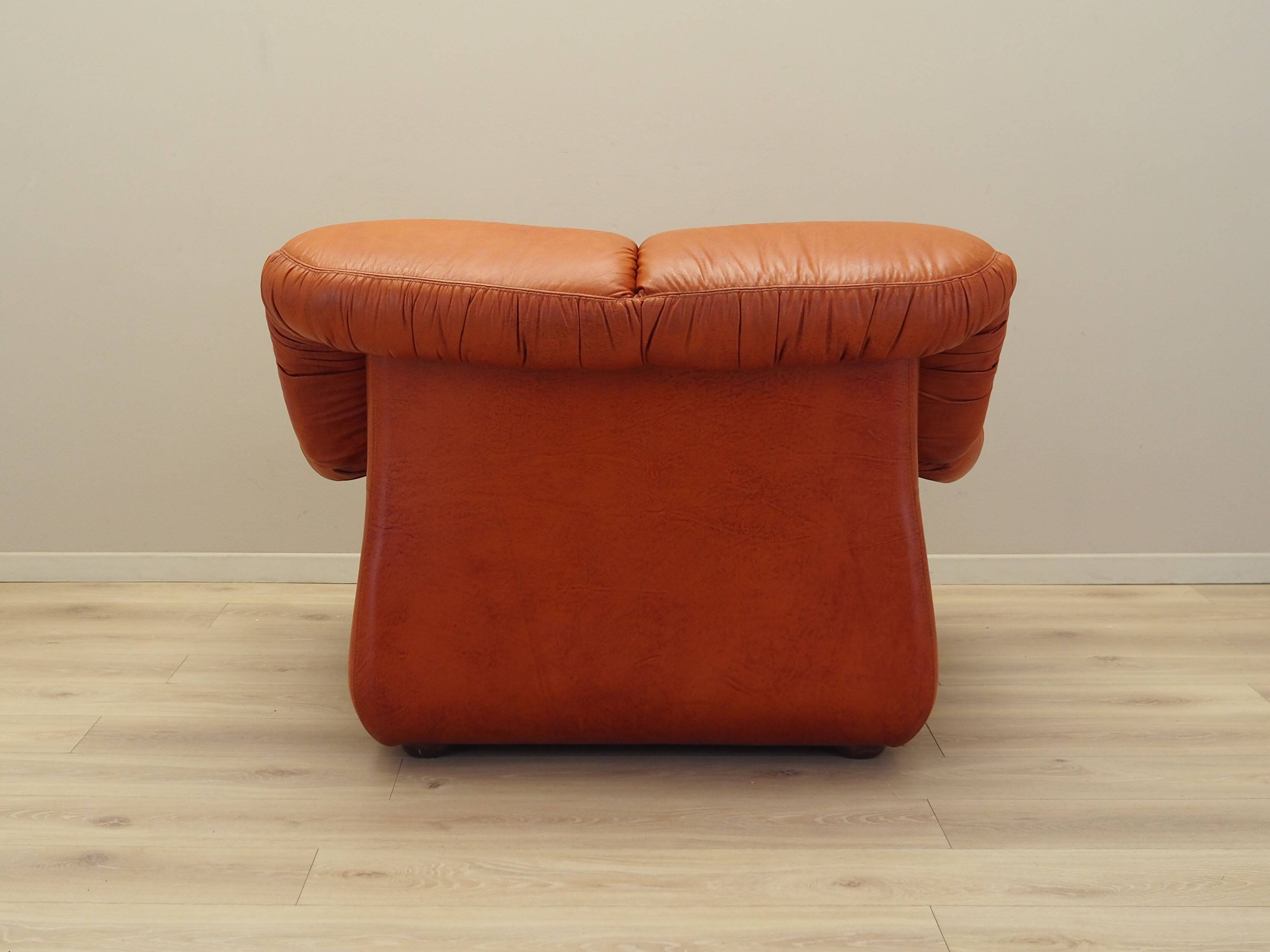 Lounge chair, Italian design, 1970s, manufacturer: PelleRossi
