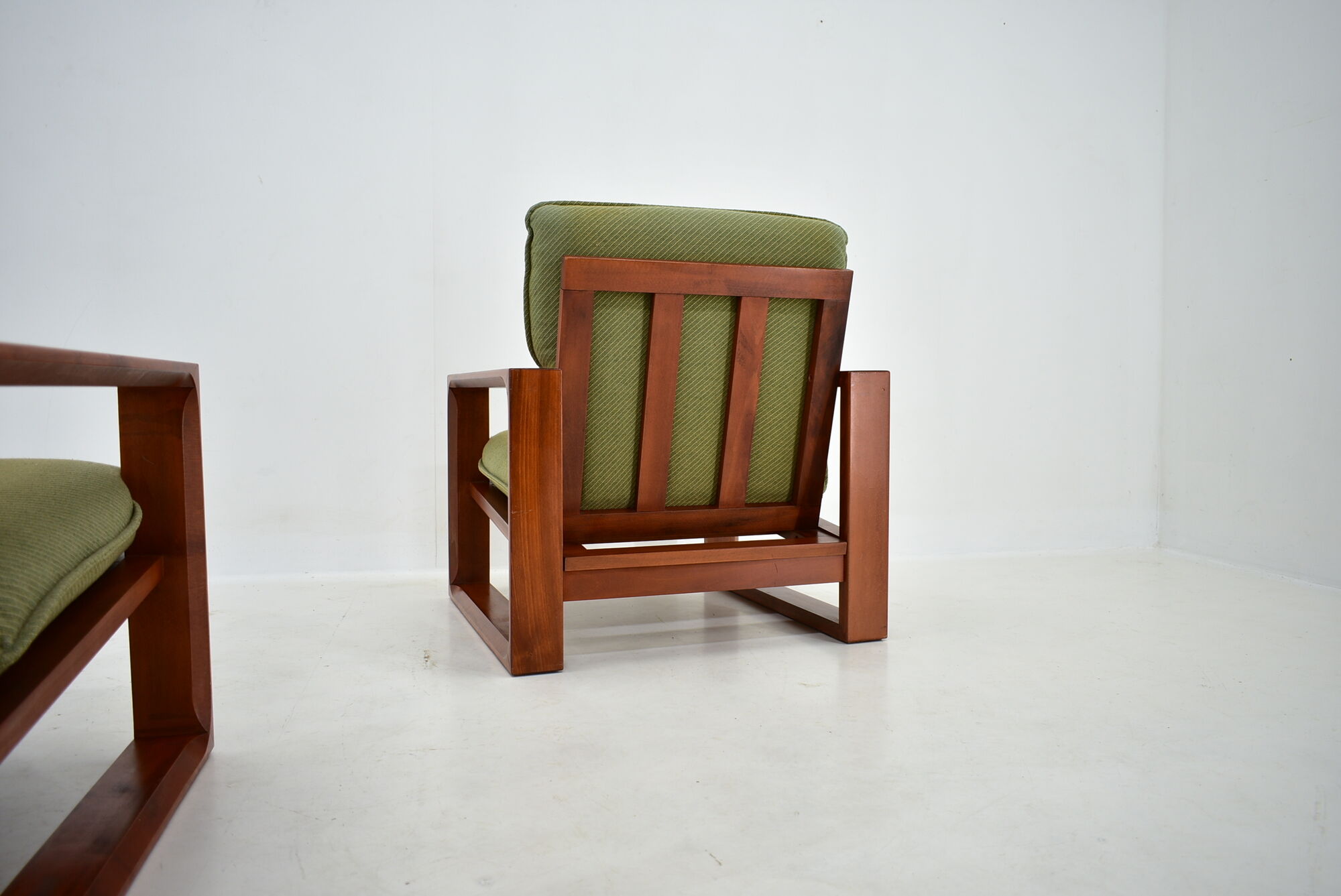 Daria Armchairs by Miroslav Navratil, Czechoslovakia, 1970s '2 Pieces'