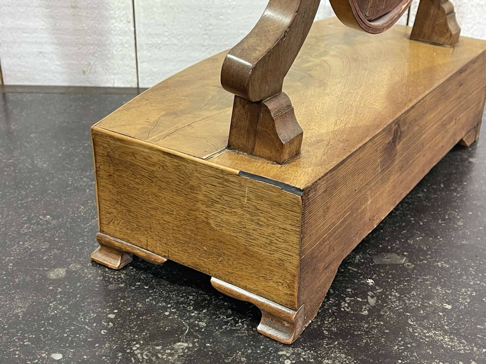 English mahogany dressing table from the late 19th century.