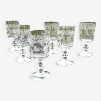 6 verres guilloches anciens.  Fin xixeme ou début xxeme.  baccarat ou Saint louis