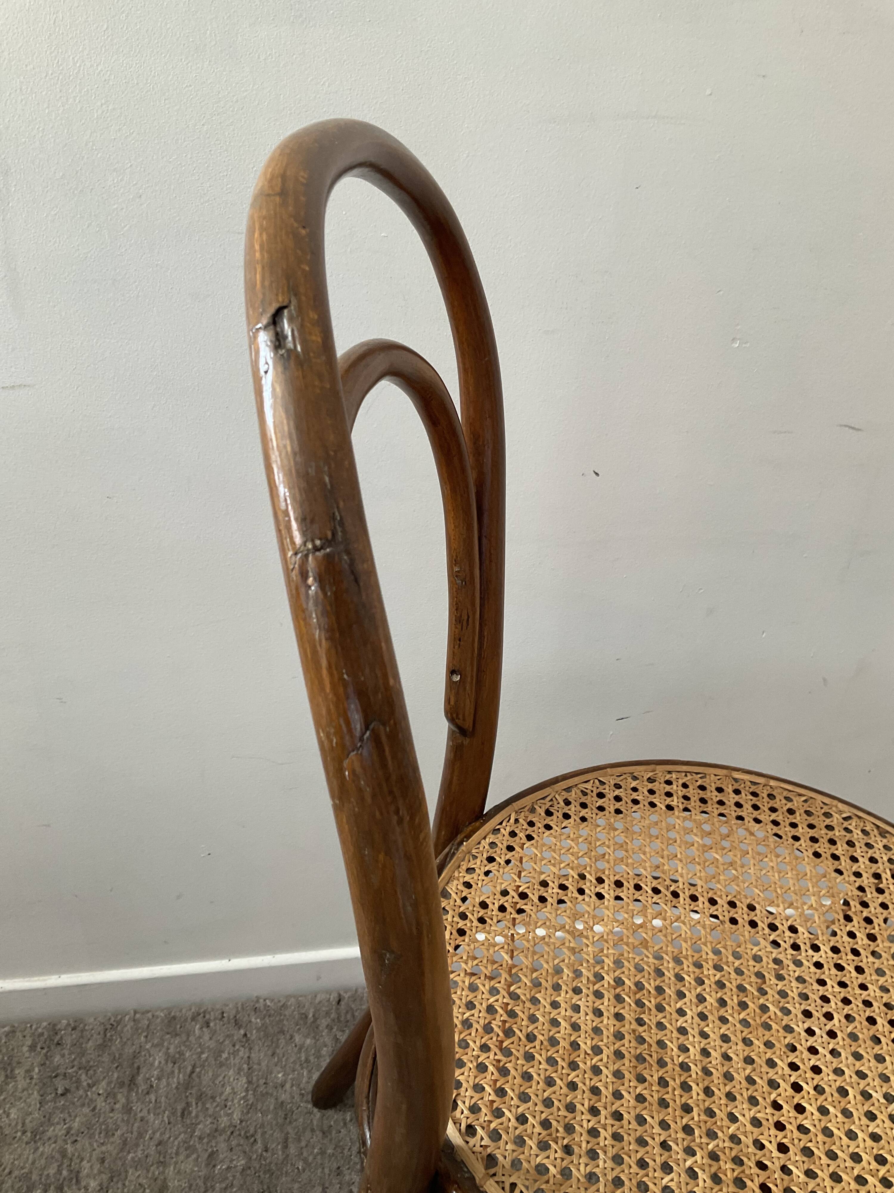 Bistro chair Thonet n°18