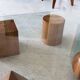 Table basse metaforma en bois et plateau en verre
