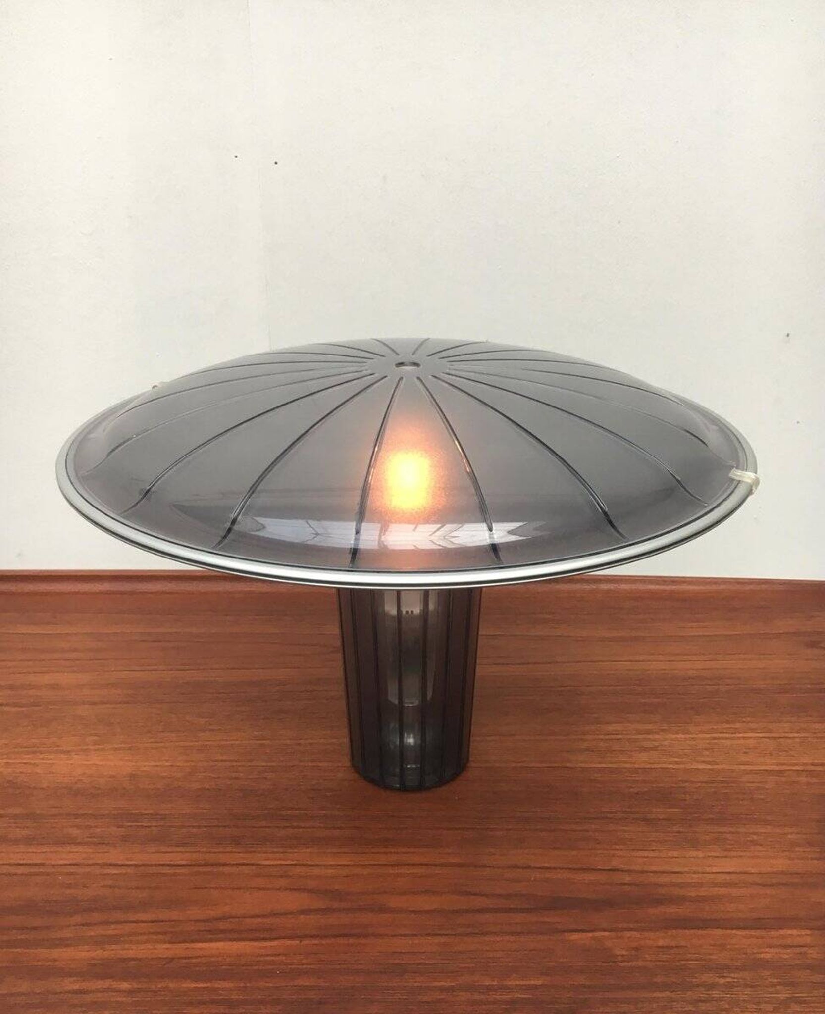 Contemporary Italian table lamp model Agaricon D36 by Ross Lovegrove for Luceplan.