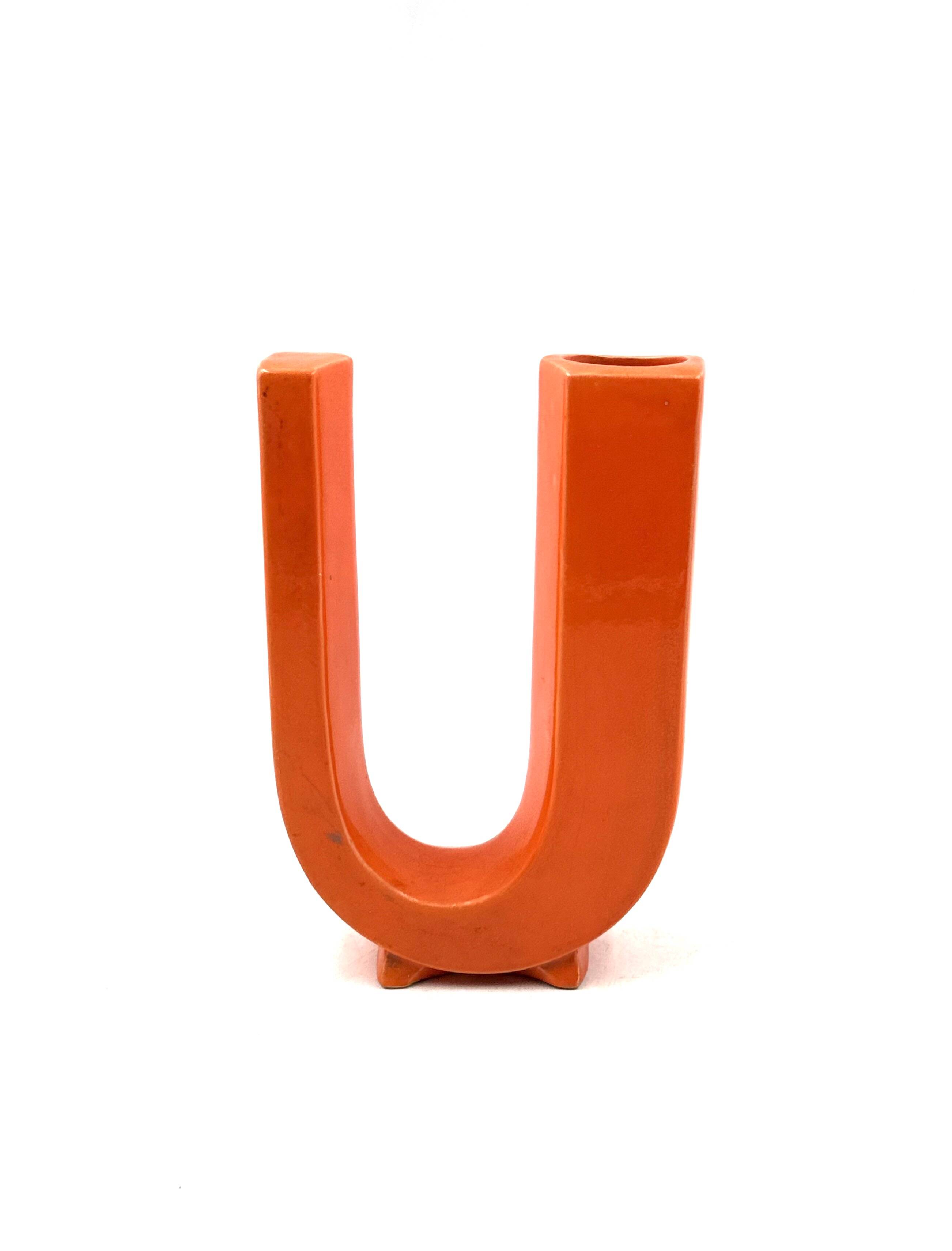Space age U letter ceramic solifleur vase, Marcel Radureau France 1970