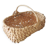 Old wicker basket / woven light leaves
