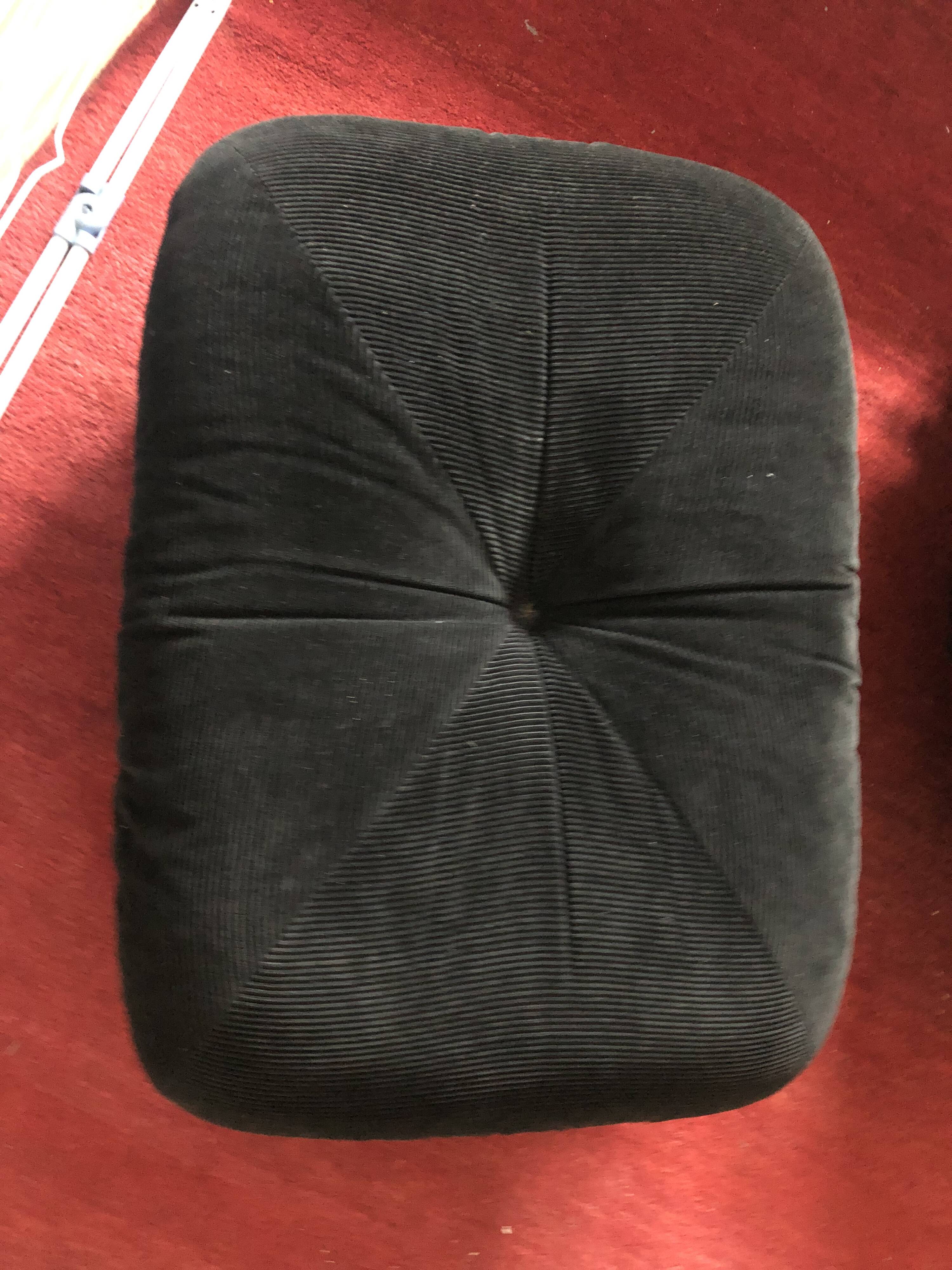 Vintage armchair airborne 70s and ottoman