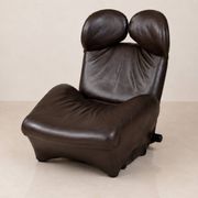 "111 Wink" armchair in brown leather by Toshiyuki Kita for Cassina