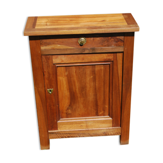 Buffet en noyer du XIXème.