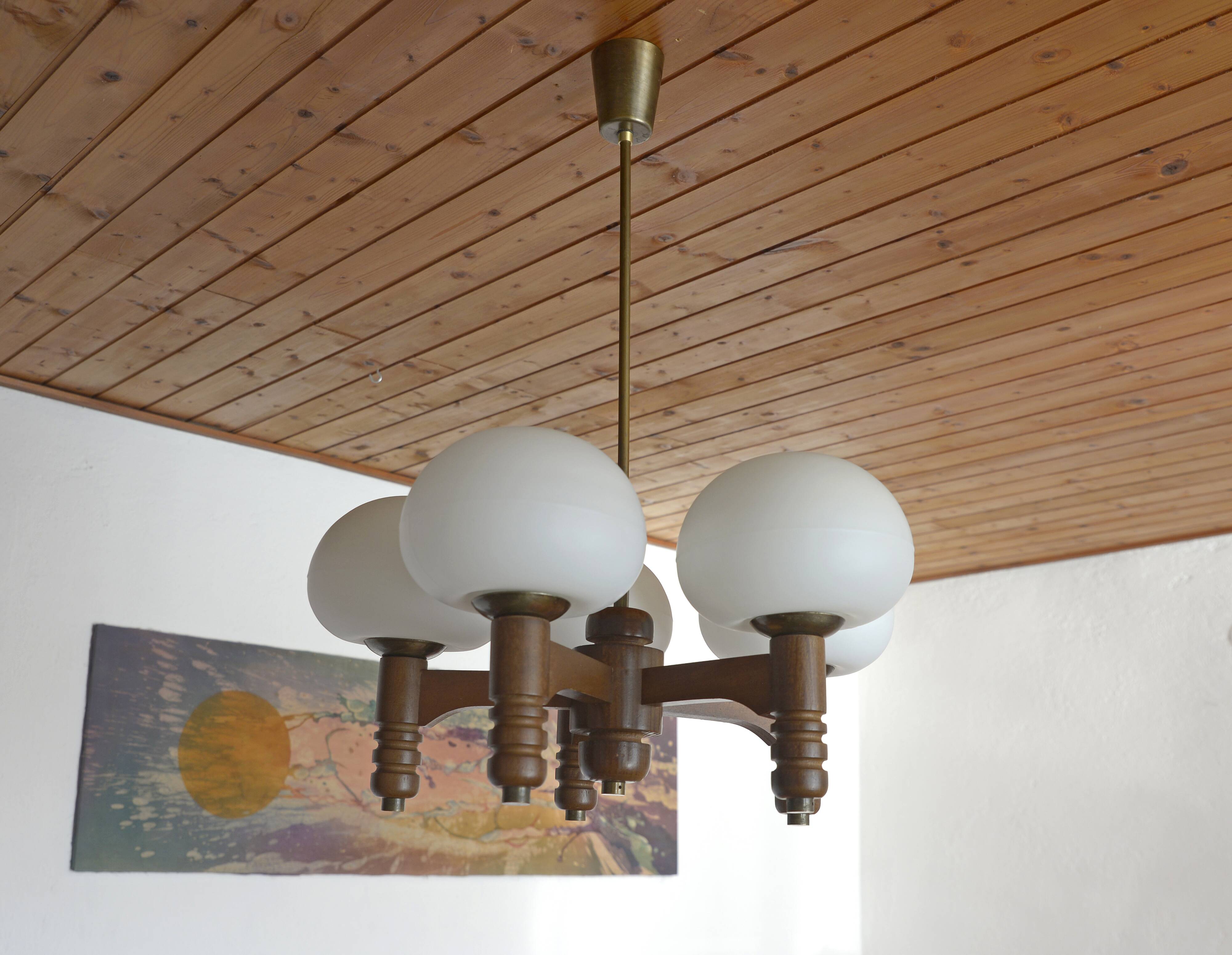 Vintage pendant lam rustic hanging mushroom chandelier wooden light 1970s