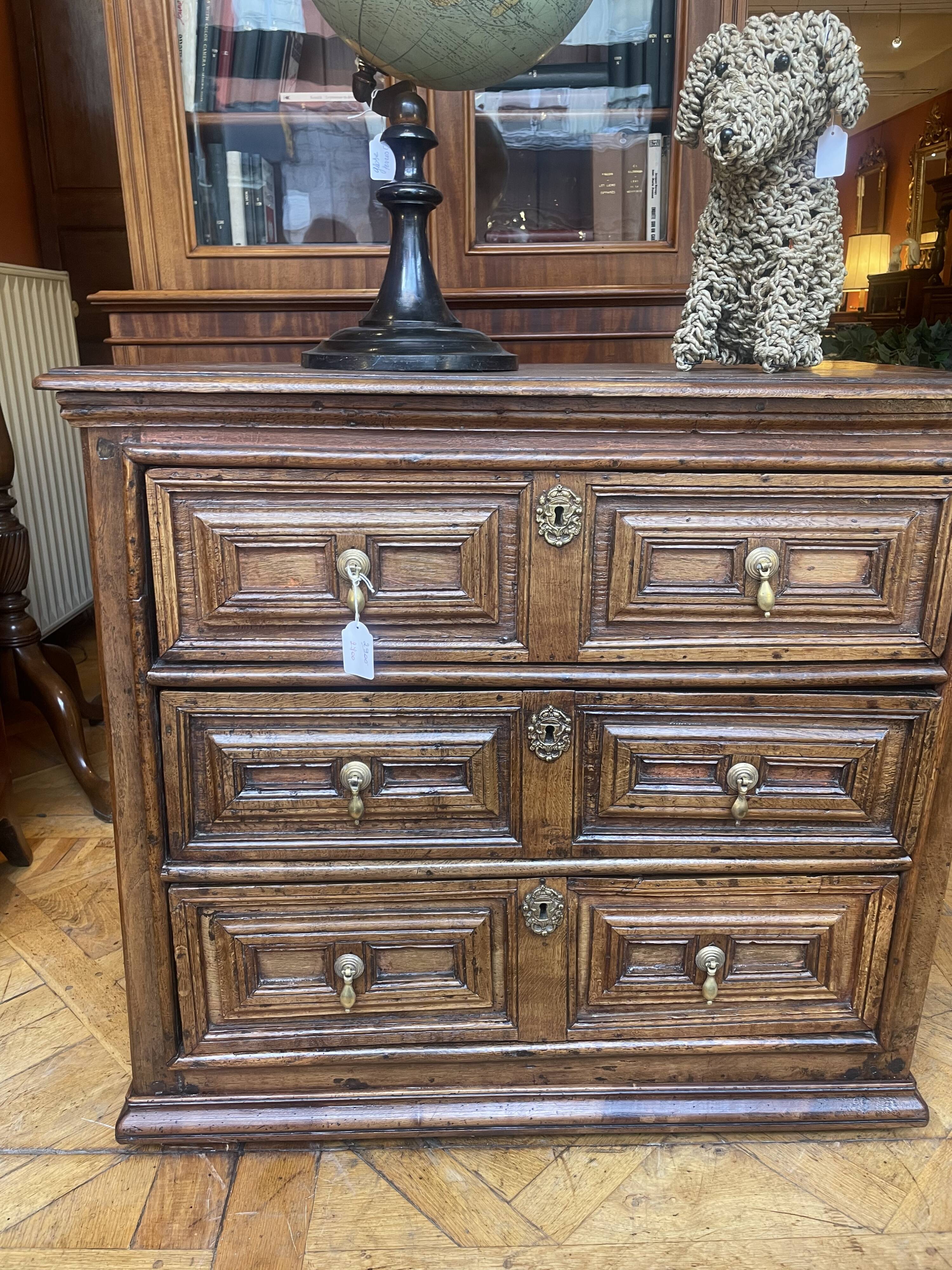 Small 17th Century Oak Chest of Drawers by William and Mary