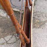 Foldable bistro table in bamboo and walnut