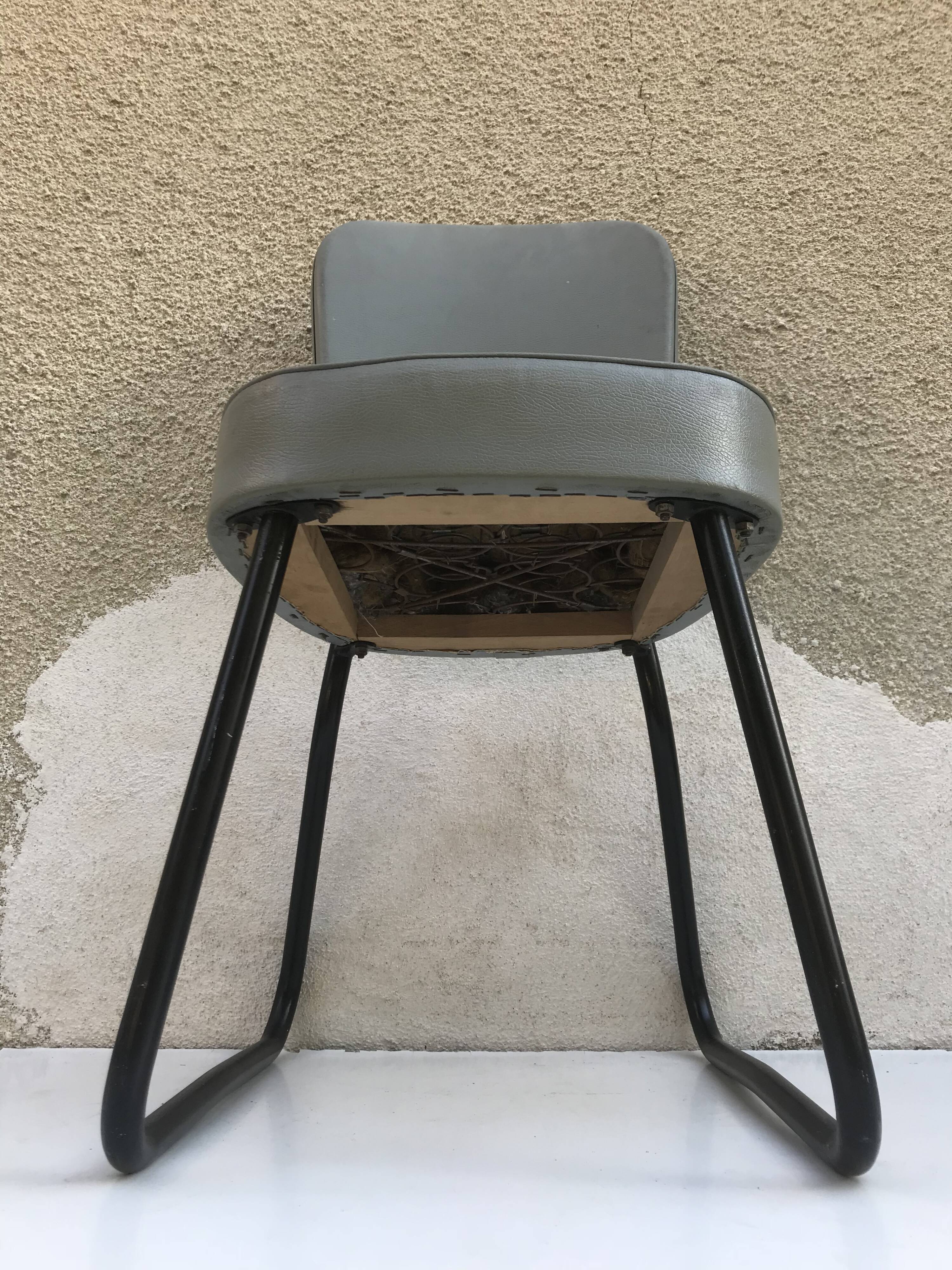 Chair old Roneo