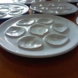 Oyster plates