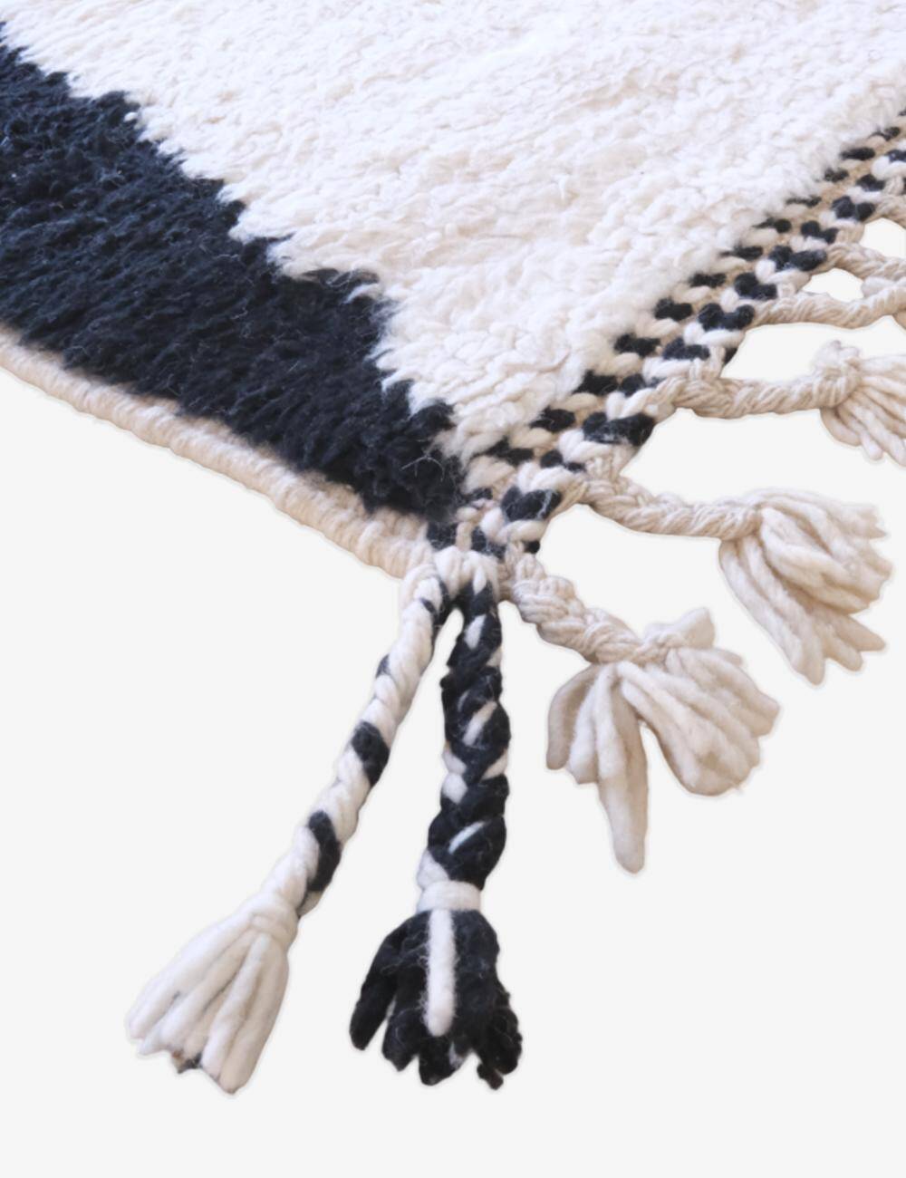 Black and White Berber Rug - 234 x 184 cm