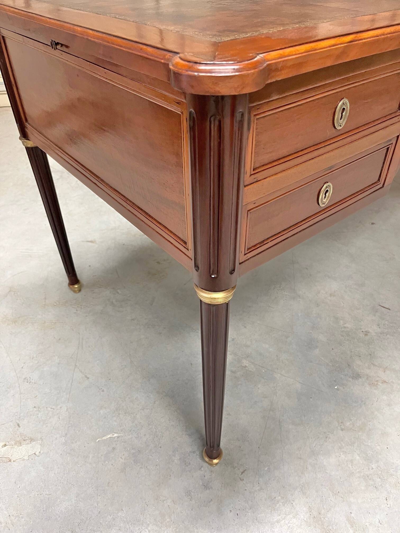 Louis XVI flat desk