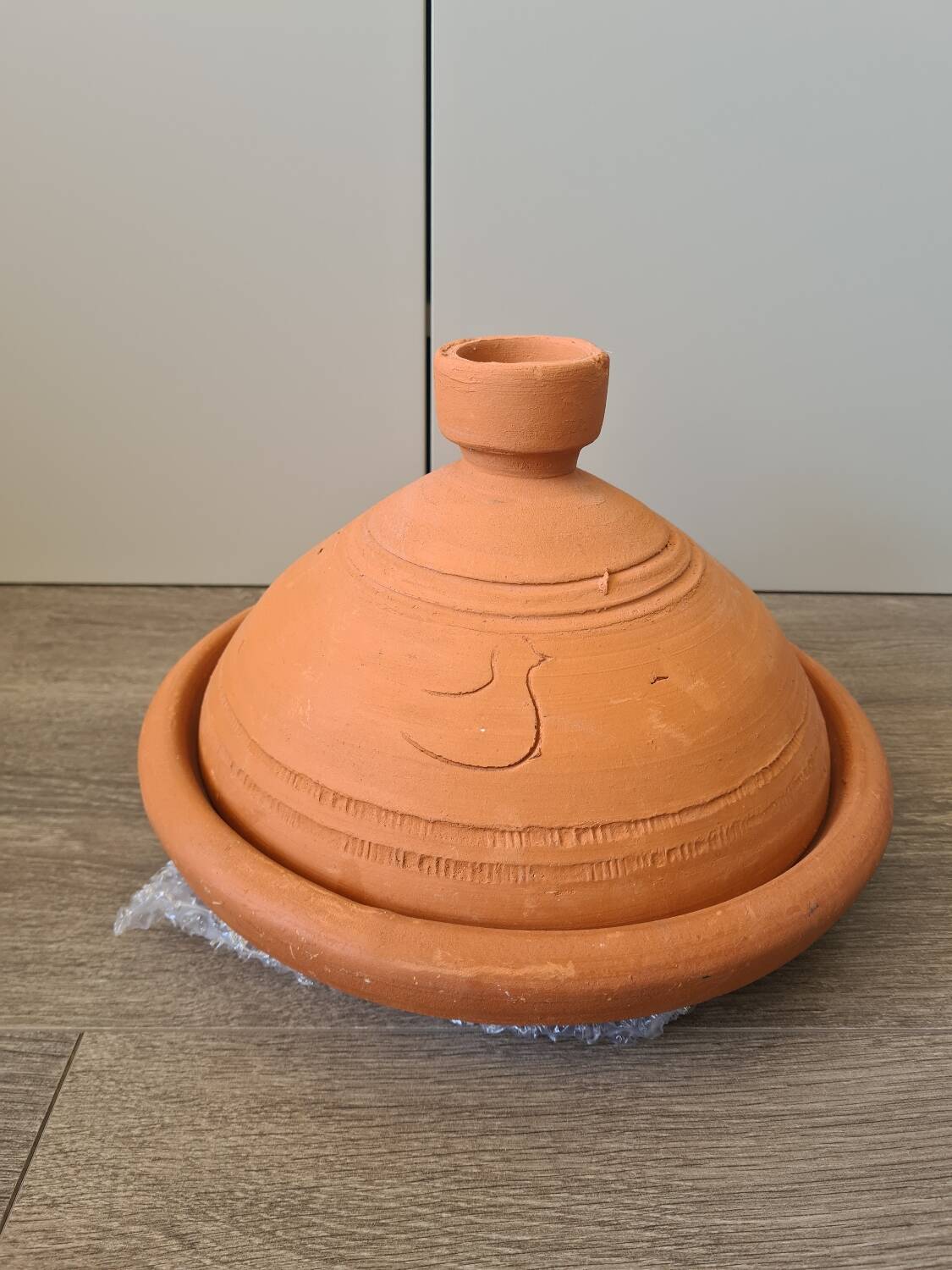Authentique plat à Tajine
en terre cuite artisanale