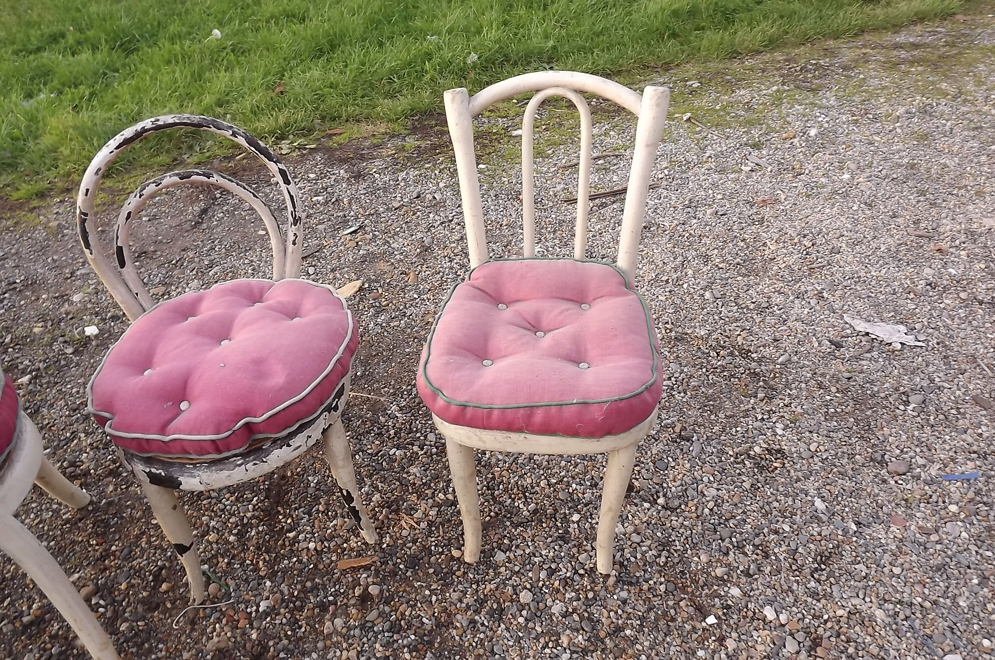 Mobilier enfant en bois courbé