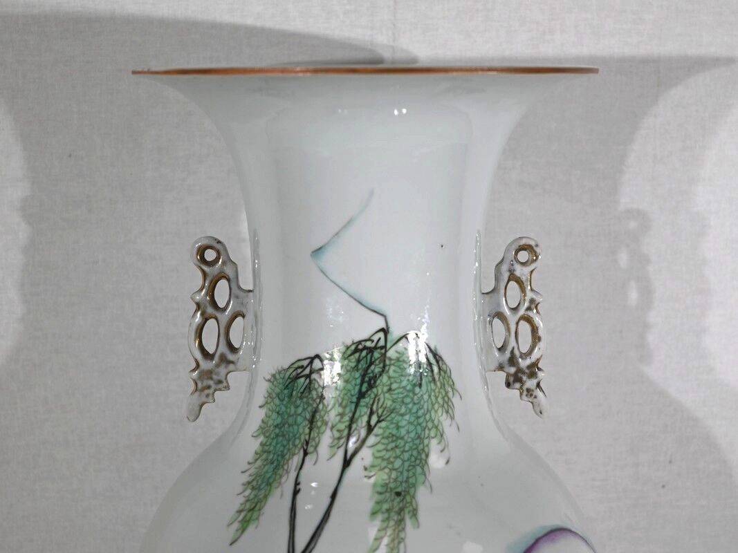 Chinese porcelain vase – xxth