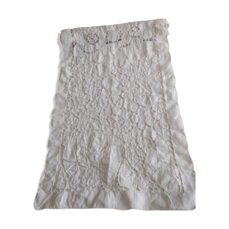 Old table runner