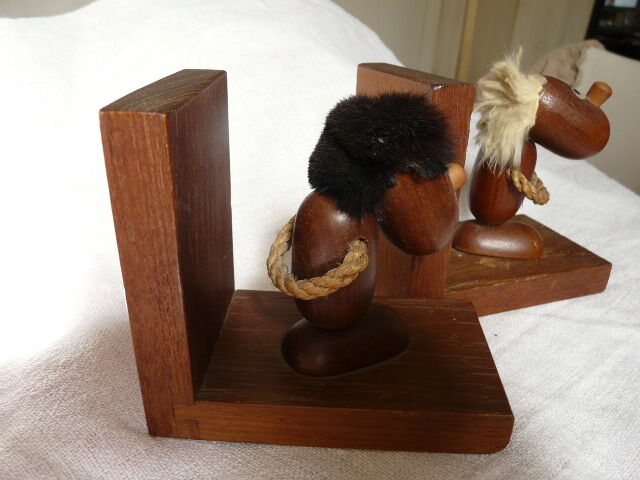 2 bookends in Scandinavian vintage teak Hans Bolling optimistic pessimistic