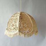 Lace suspension