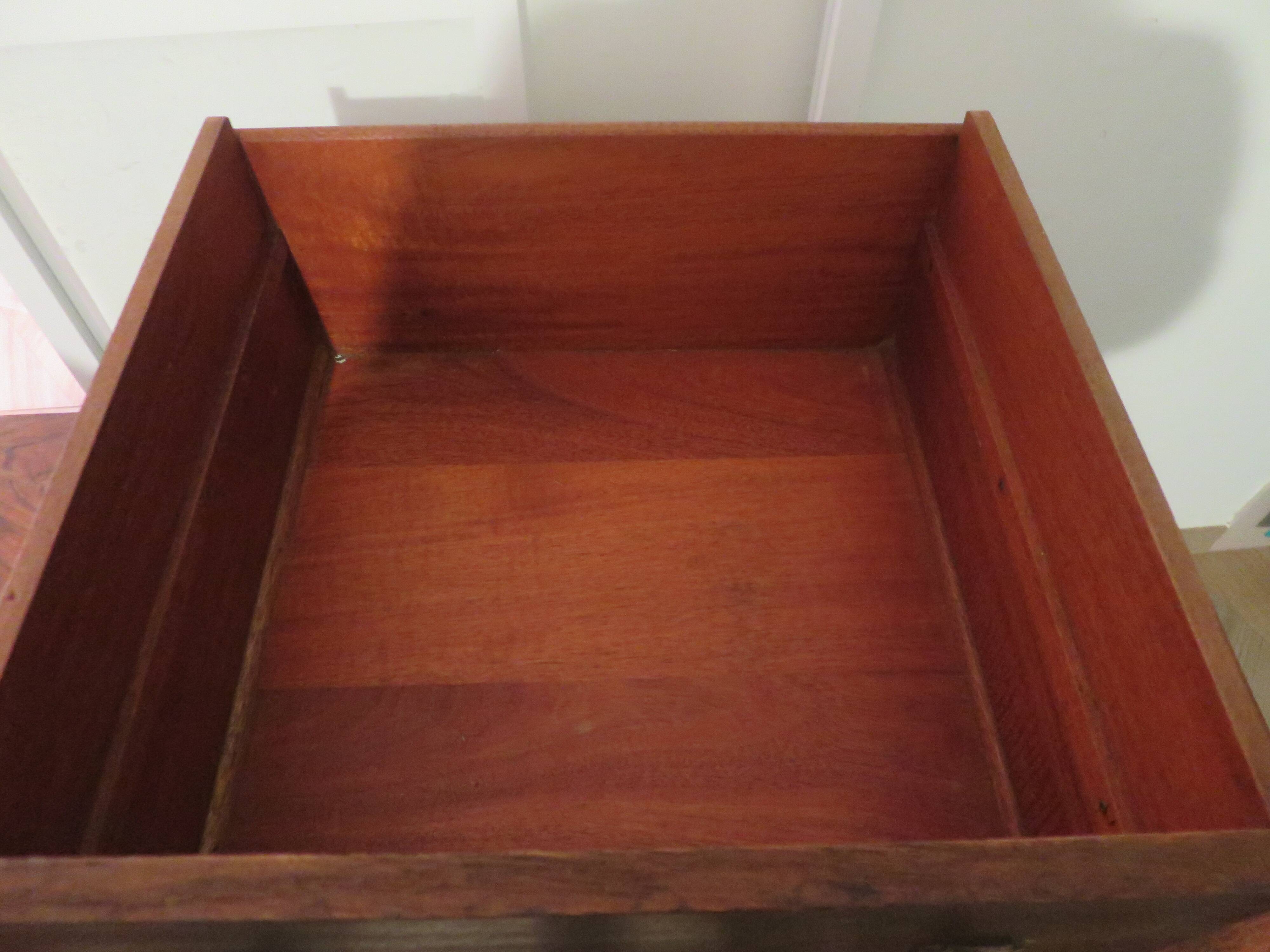 Vintage Sideboard - 2 side doors and 2 drawers - 1950s