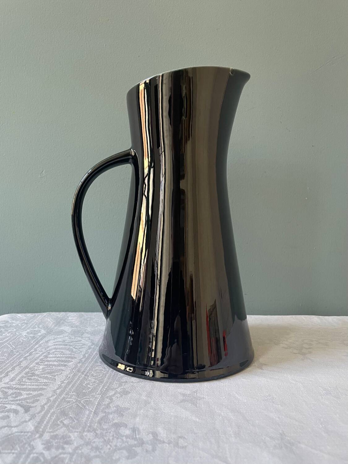 Villeroy & Boch black and yellow pitcher