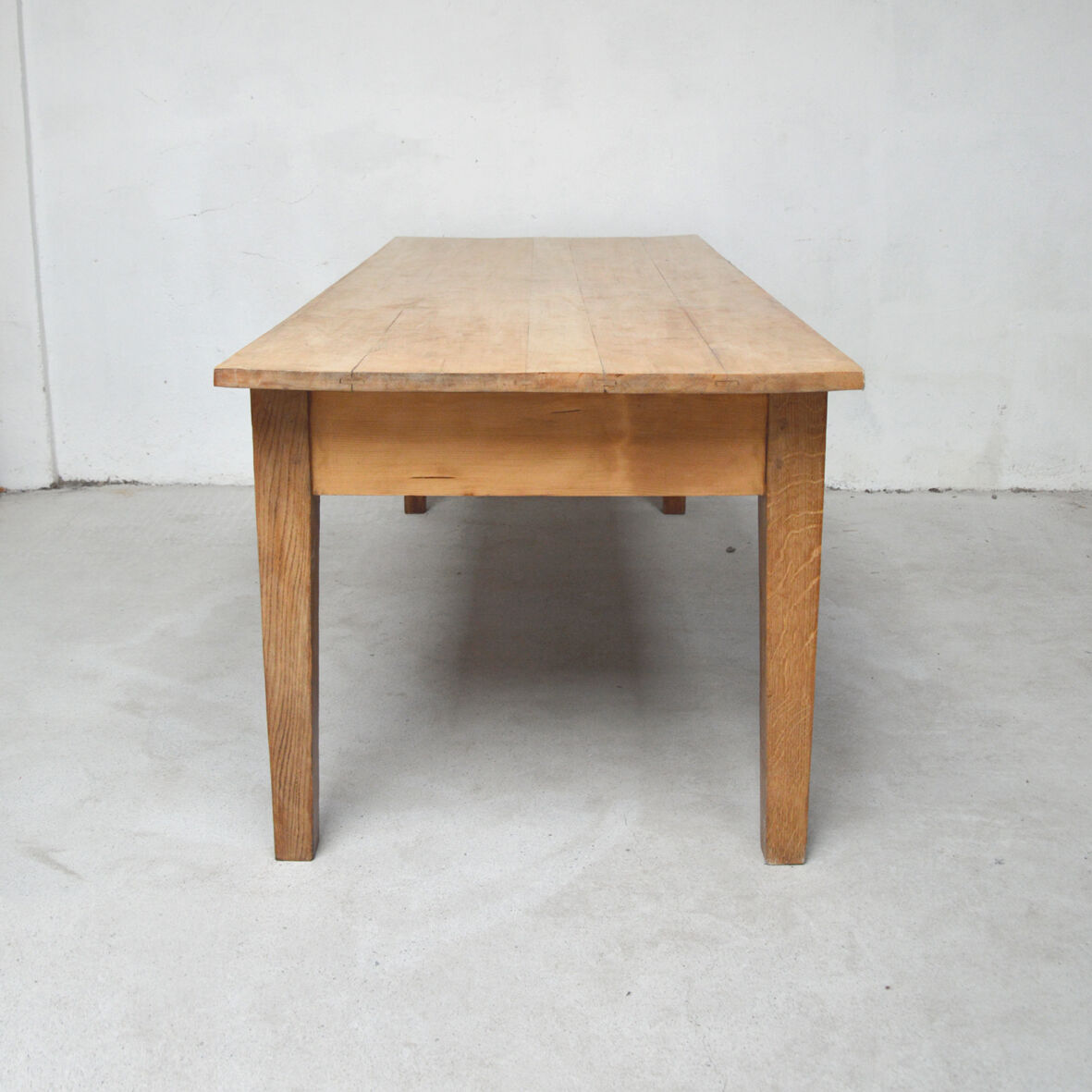 Oak farm table