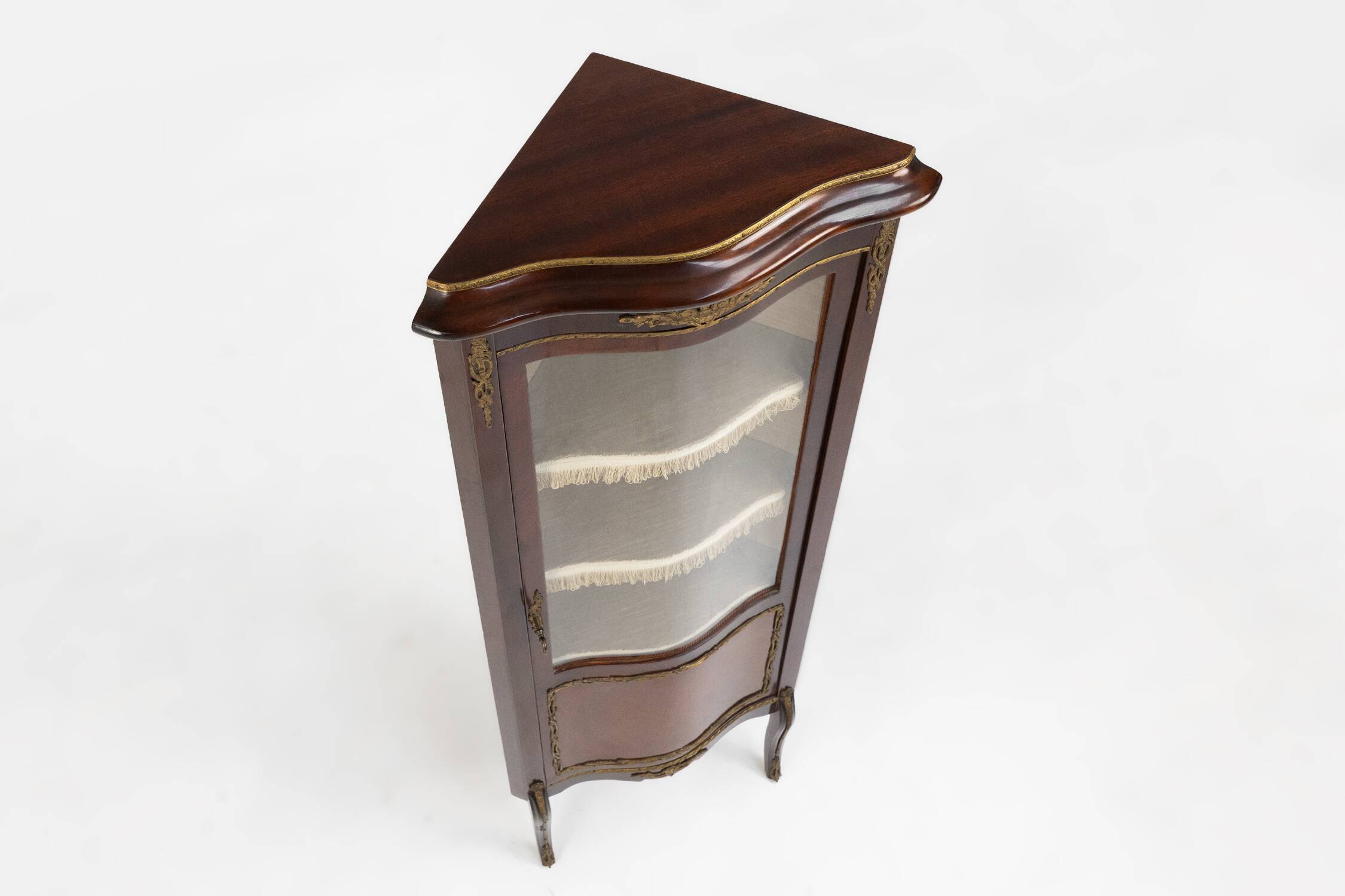 20th Century French Louis XV style corner display cabinet with arched glass, ca 1950