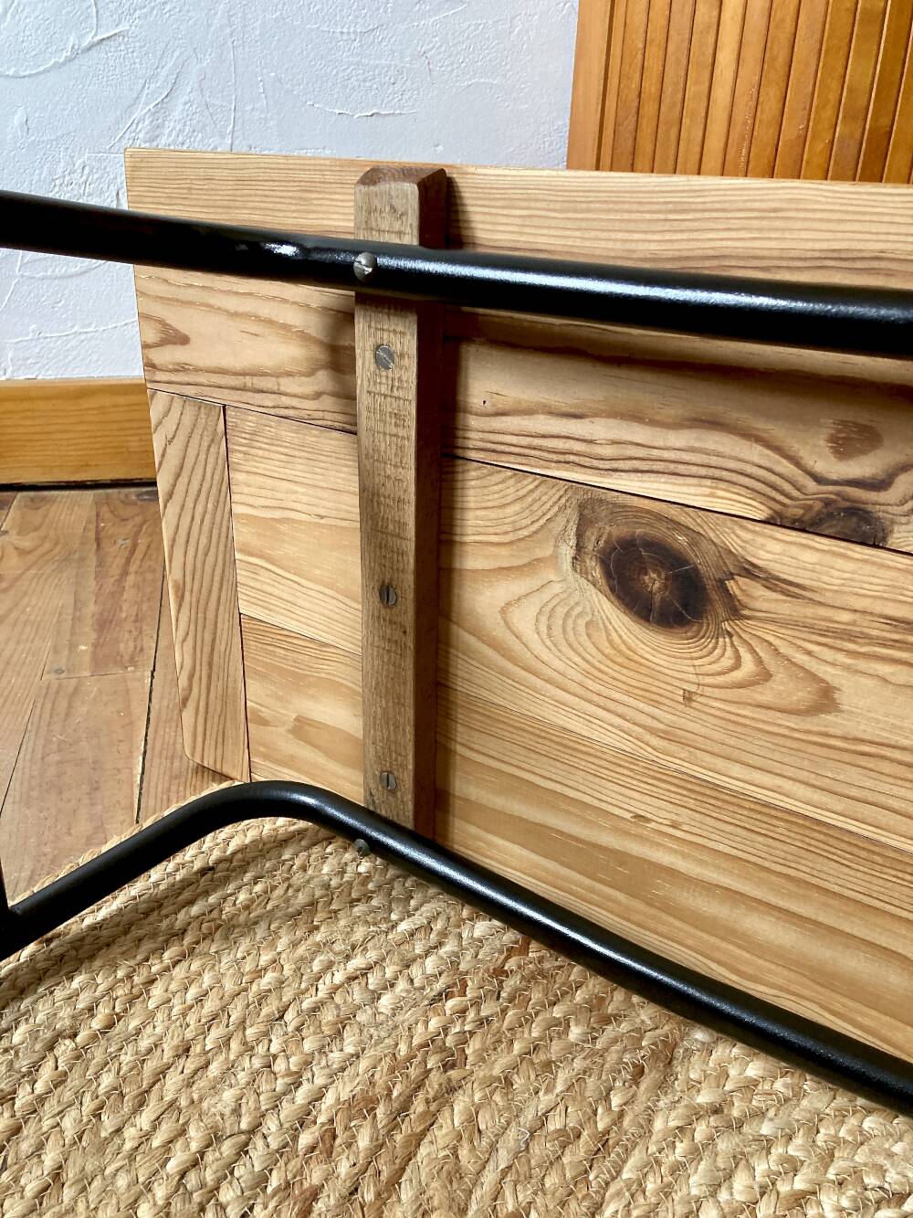 Coffee table with a pine top, tubular metal base, 1950s.