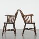 Ensemble ancien de 4 chaises basses Windsor anglaises de caractère