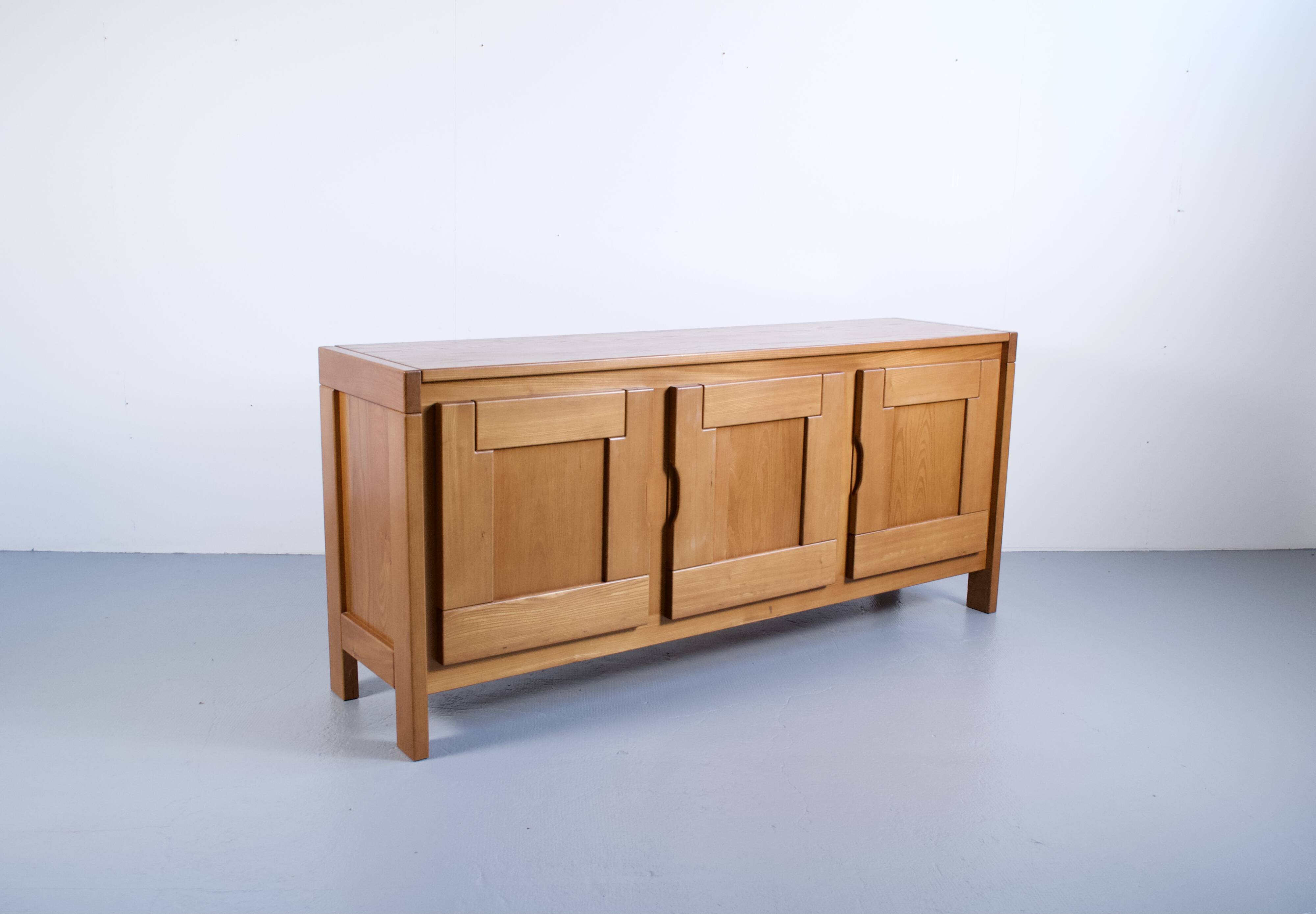 ENFILADE OAK HOUSE REGAIN 1980s
