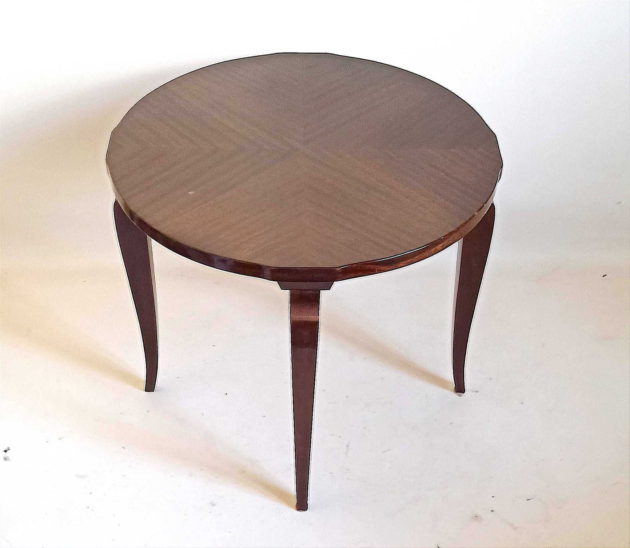 Guéridon Art Déco plaquage acajou Diamètre 60,4 cm