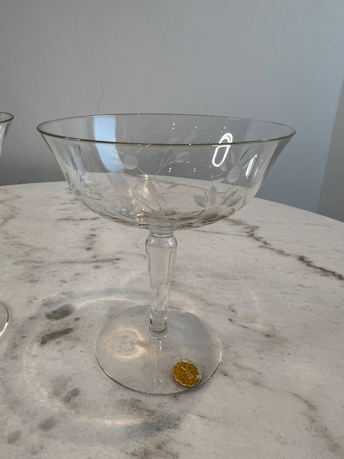 Set of two crystal stem glasses