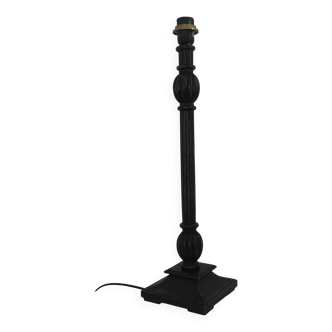 Turned wooden lamp base
