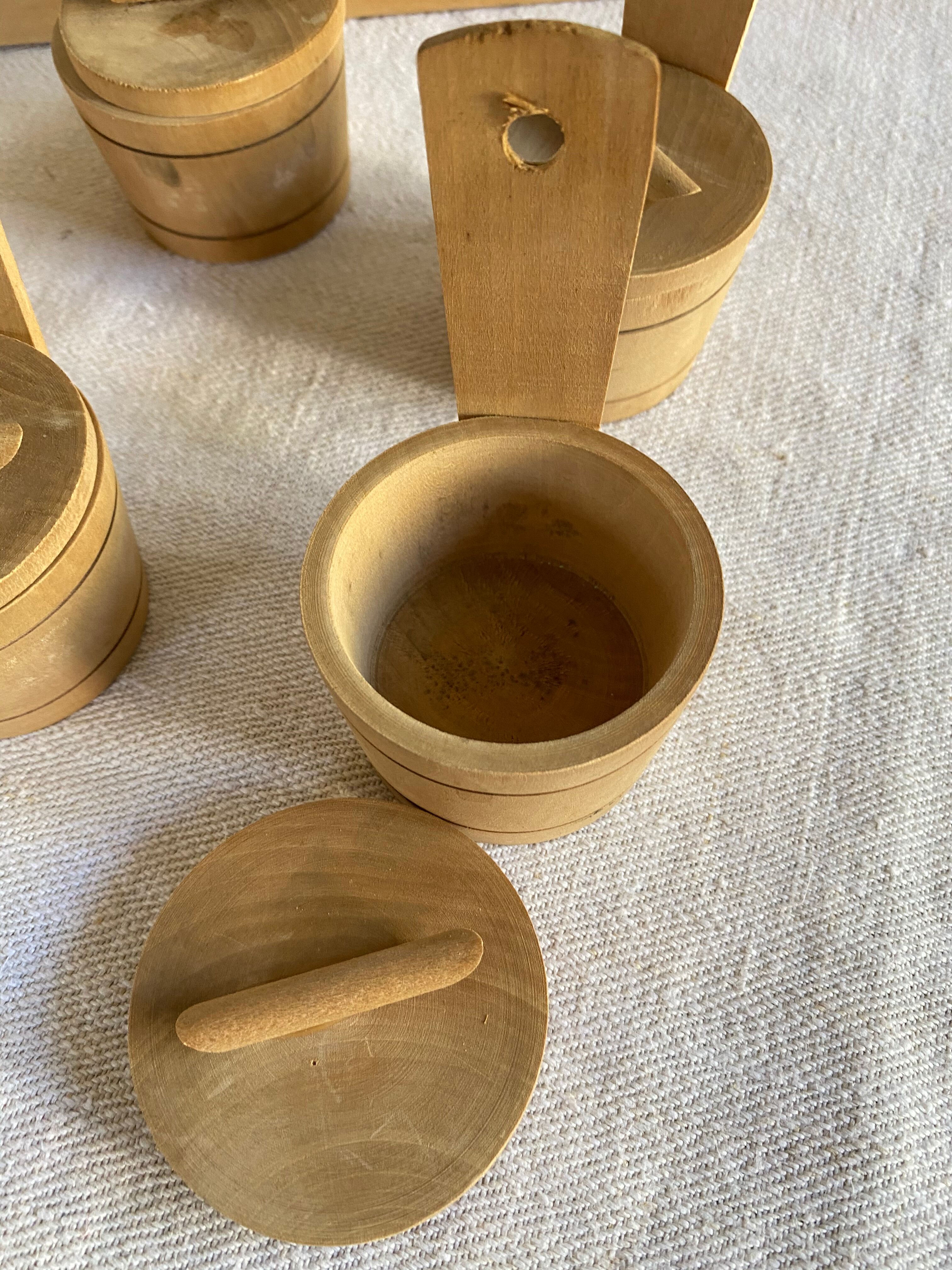 Scandinavian wall spice door