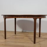Mid-Century Oval Extendable Teak Dining Table from McIntosh, 1960s