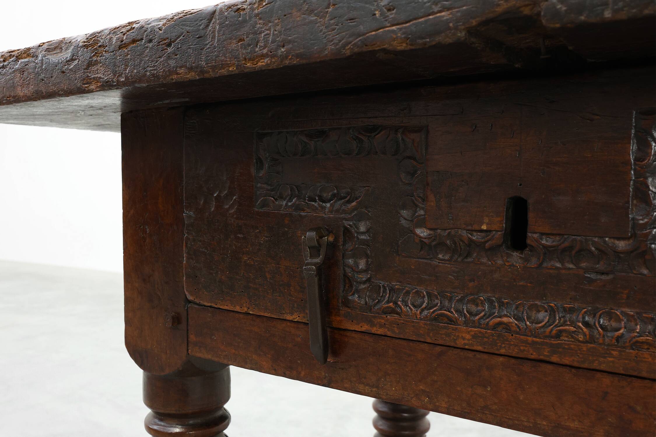 Spanish Oak Side Table or Console, 17th Century